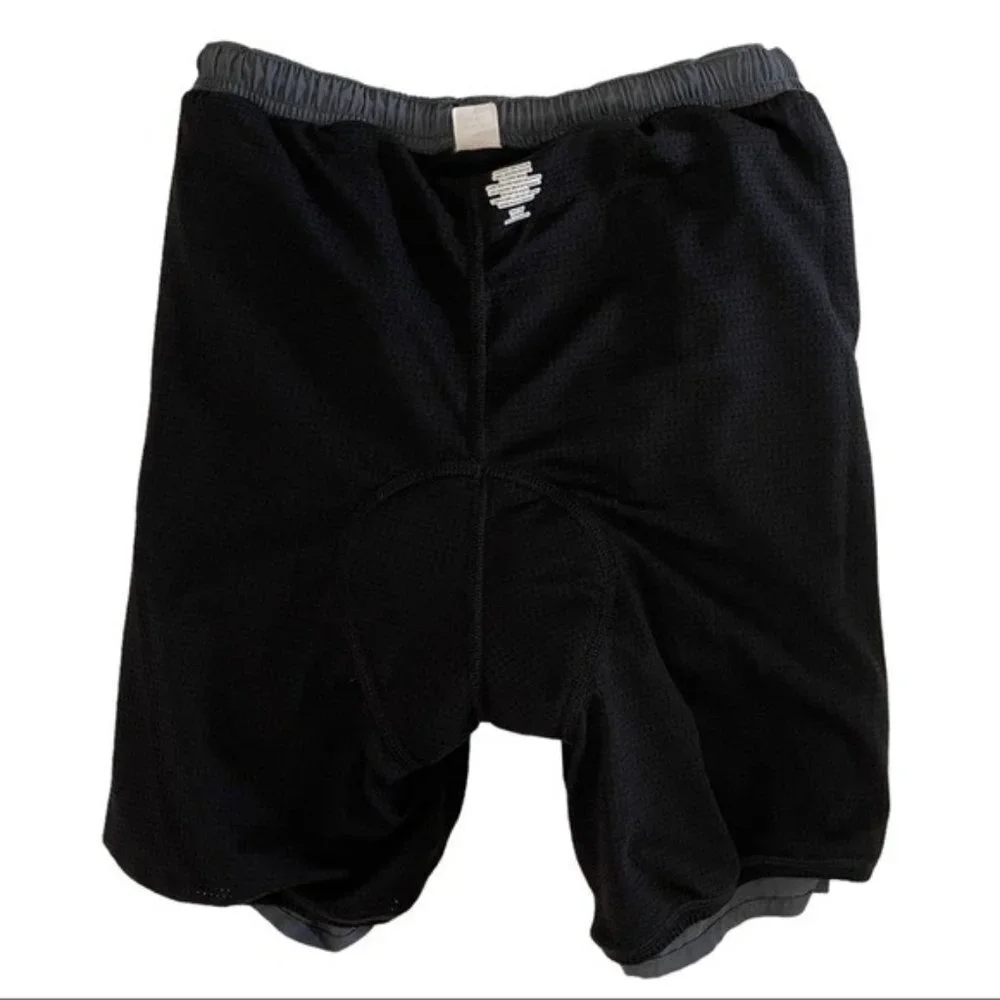 L.L. Bean Woman Grey Lined Padded Seat Cycling Bike Shorts‎ Mountain Bike M